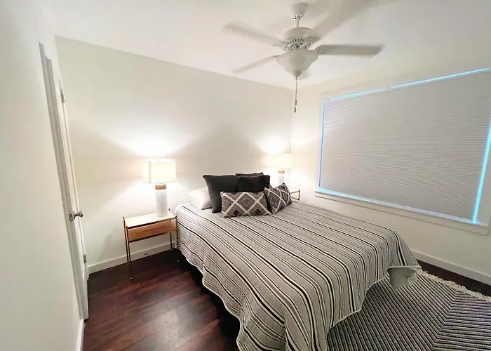 Cozy By The Bayou 2bed 1bath Pensacola